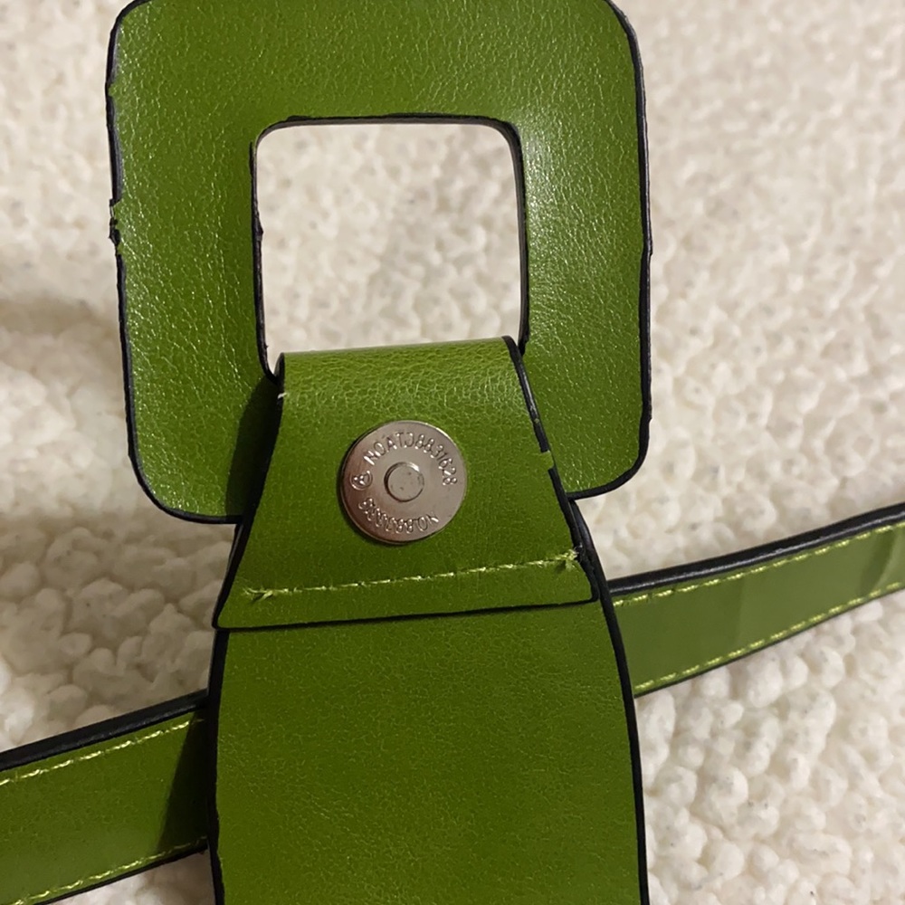 Gucci Shoulder Bag - Picture 6 of 9